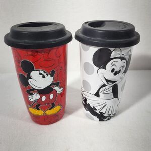 Disney Mickey Minnie Mouse Christmas Glass 8 oz Coffee Mugs with Silicone Lids